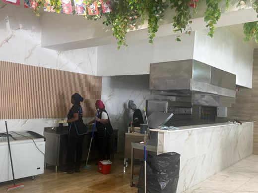 Trabalho de limpeza da GeoLimpa