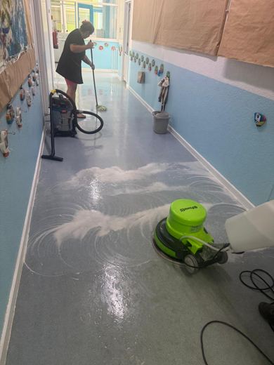 Trabalho de limpeza da GeoLimpa